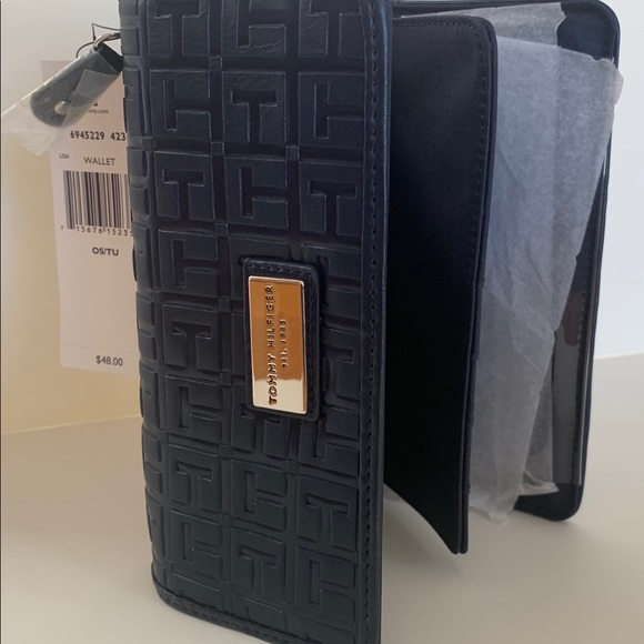 Tommy Hilfiger women’s wallet - Picture 4 of 5